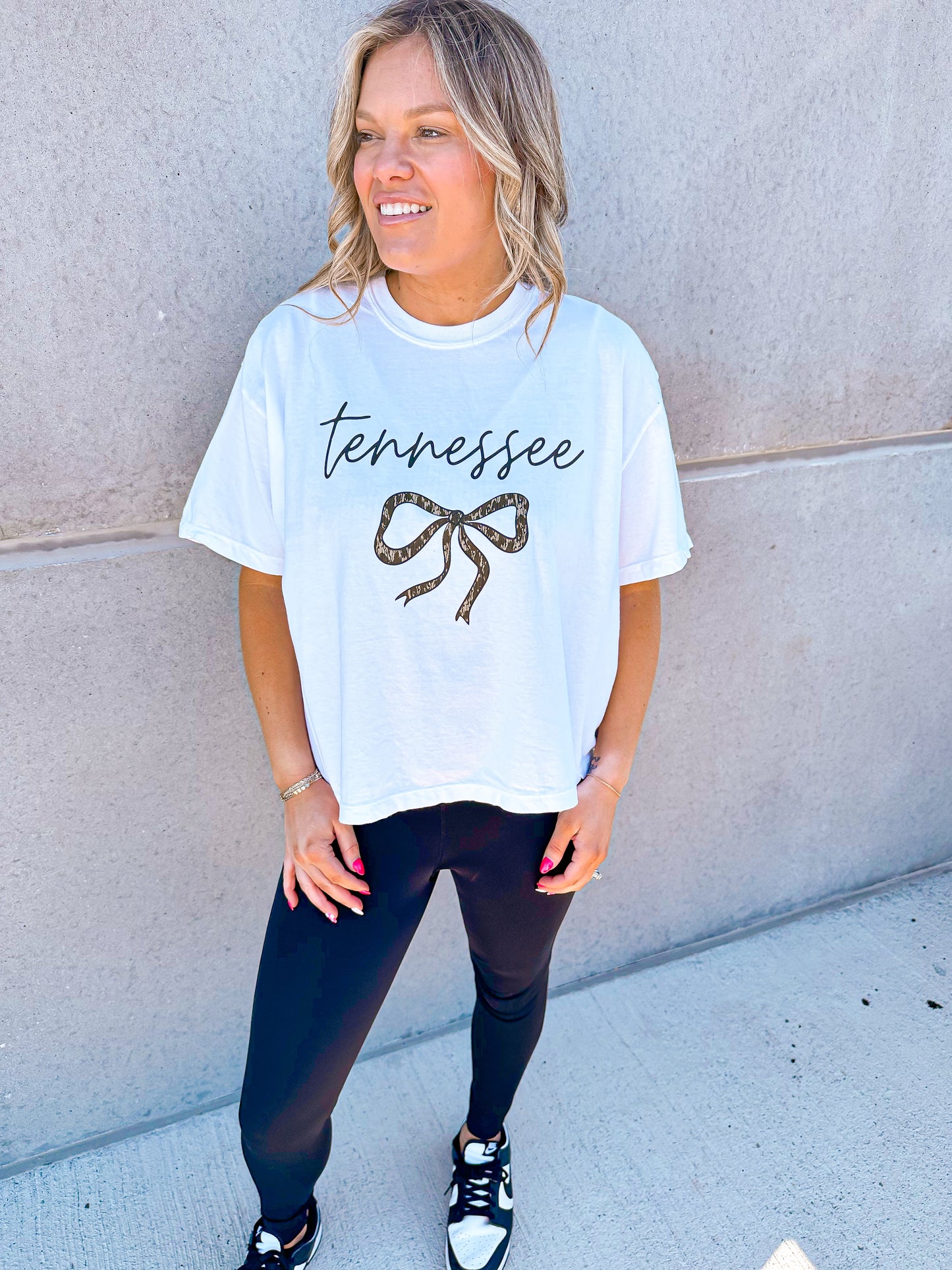 Tennessee Camo Bow Crop