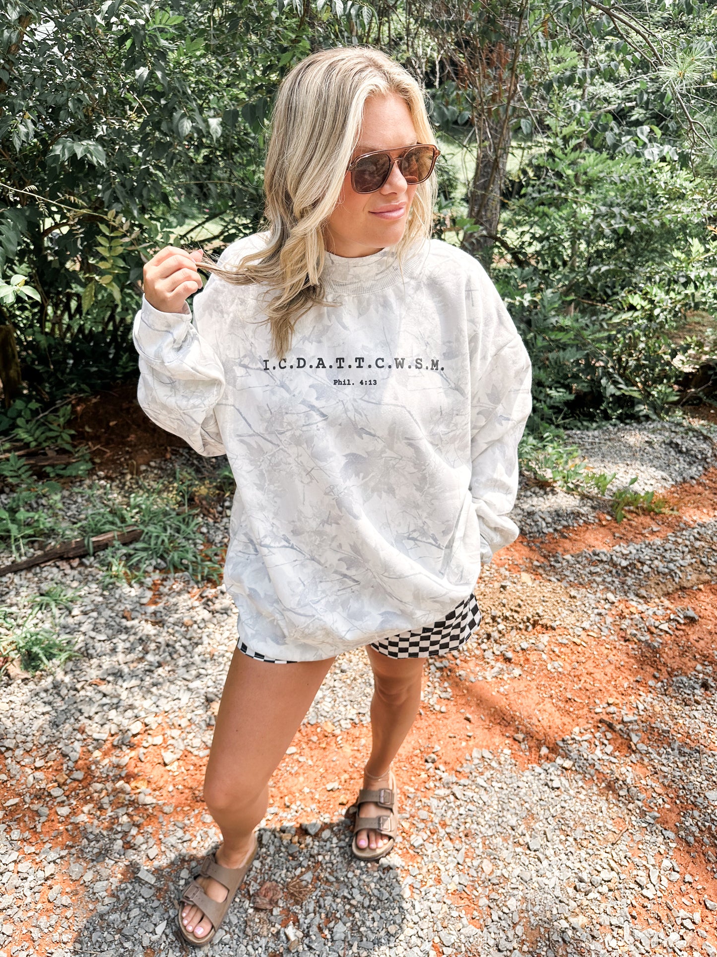 Phil 4:13 Camo Mockneck