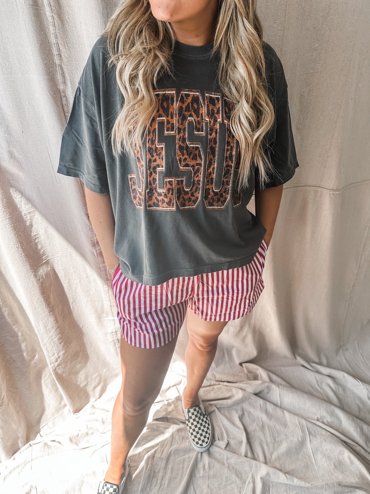 Leopard Jesus - pepper Crop Tee