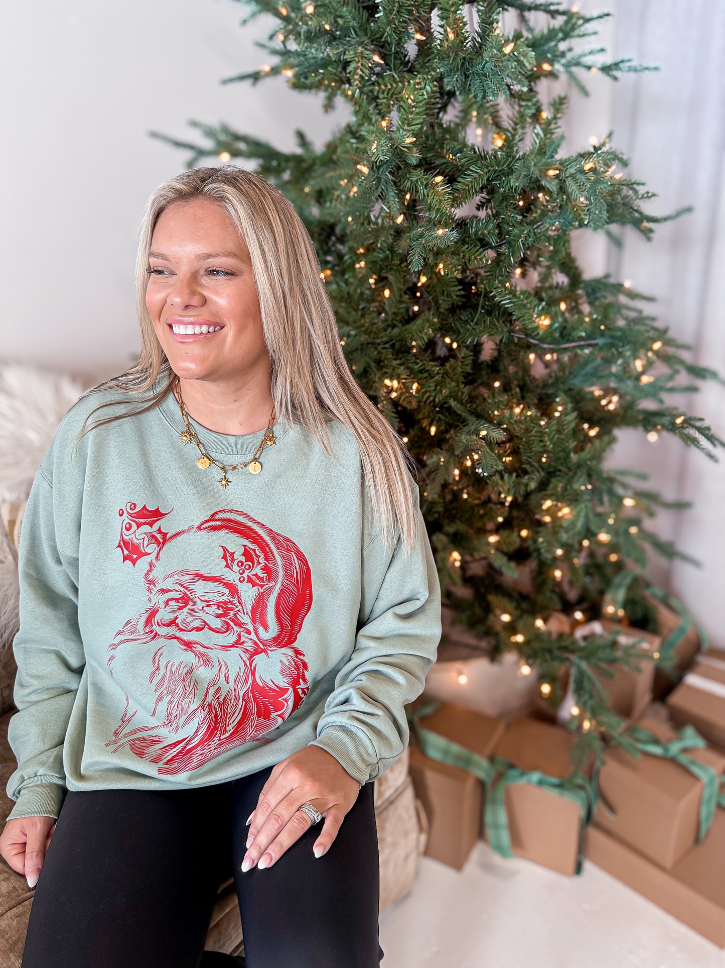 WHOLESALE Vintage Red Santa Sweatshirt