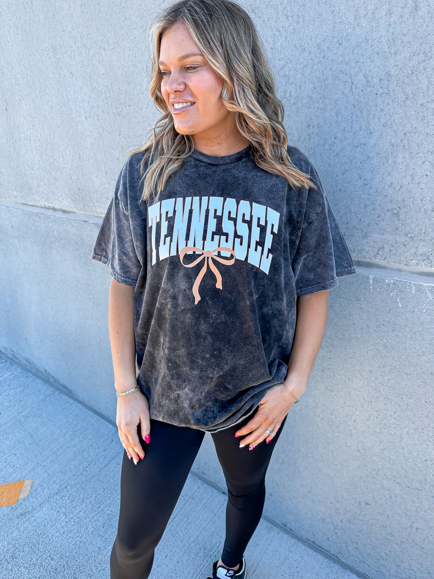 Tennessee Bow Black Acid Wash Tee