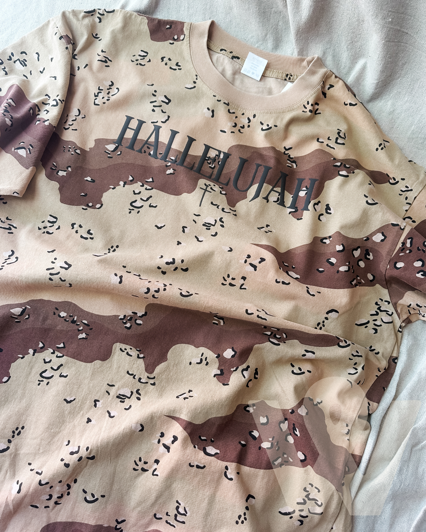 Hallelujah- Desert Camo Graphic tee- black puff