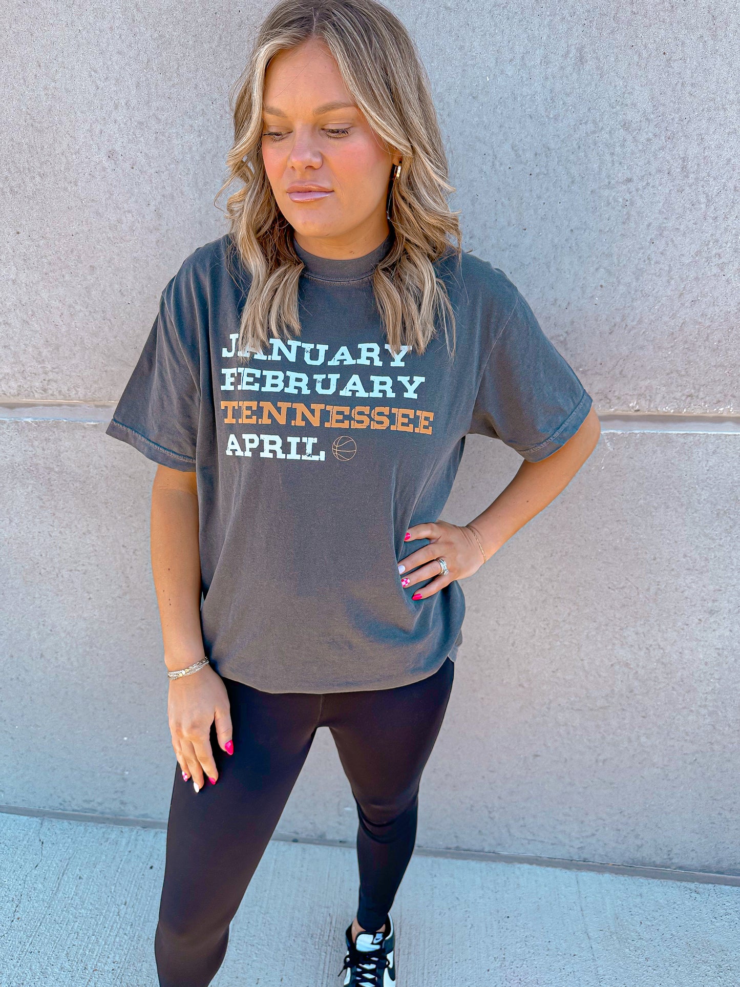TN BASKETBALL TEE