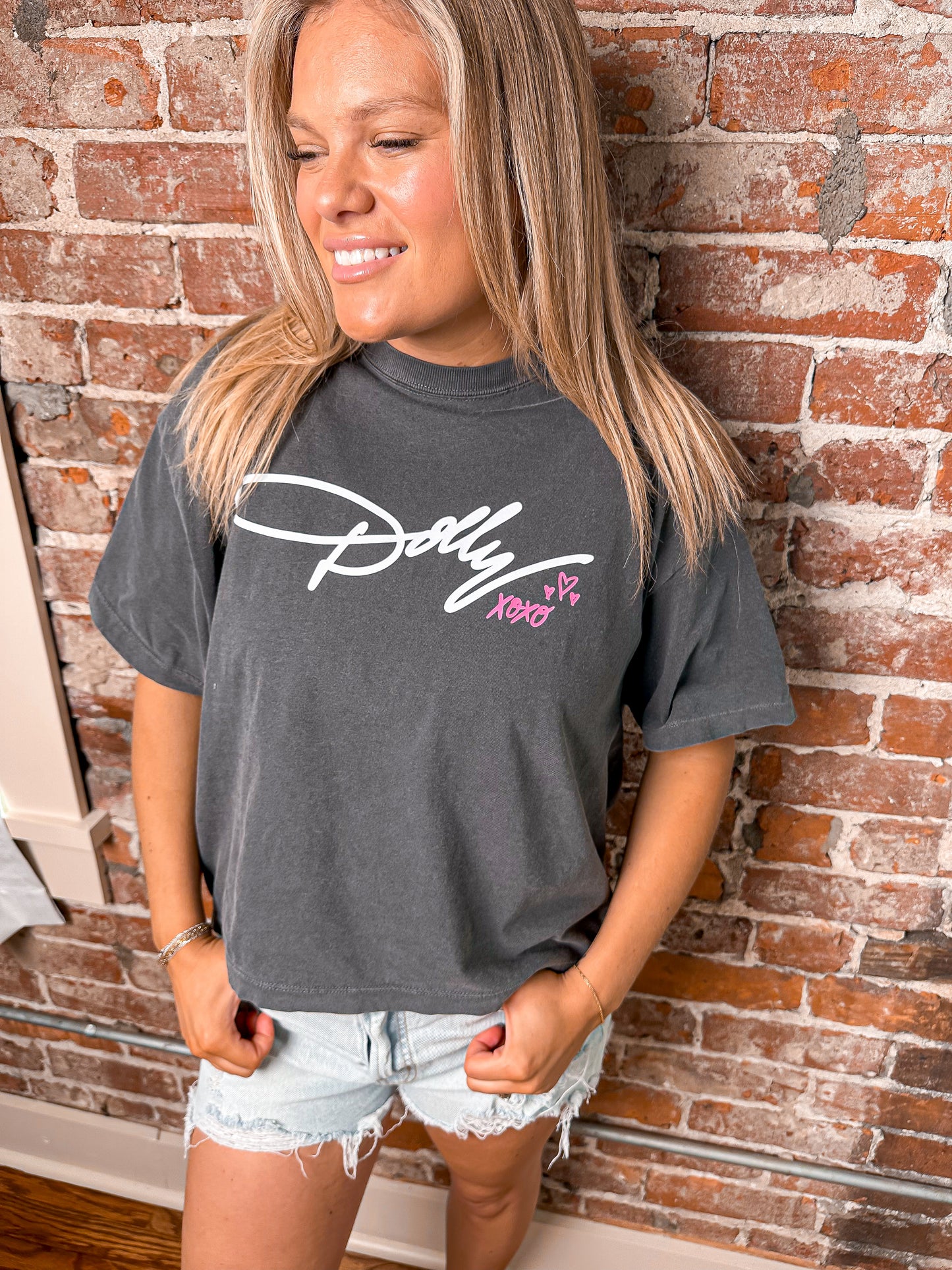 XOXO CROP TEE
