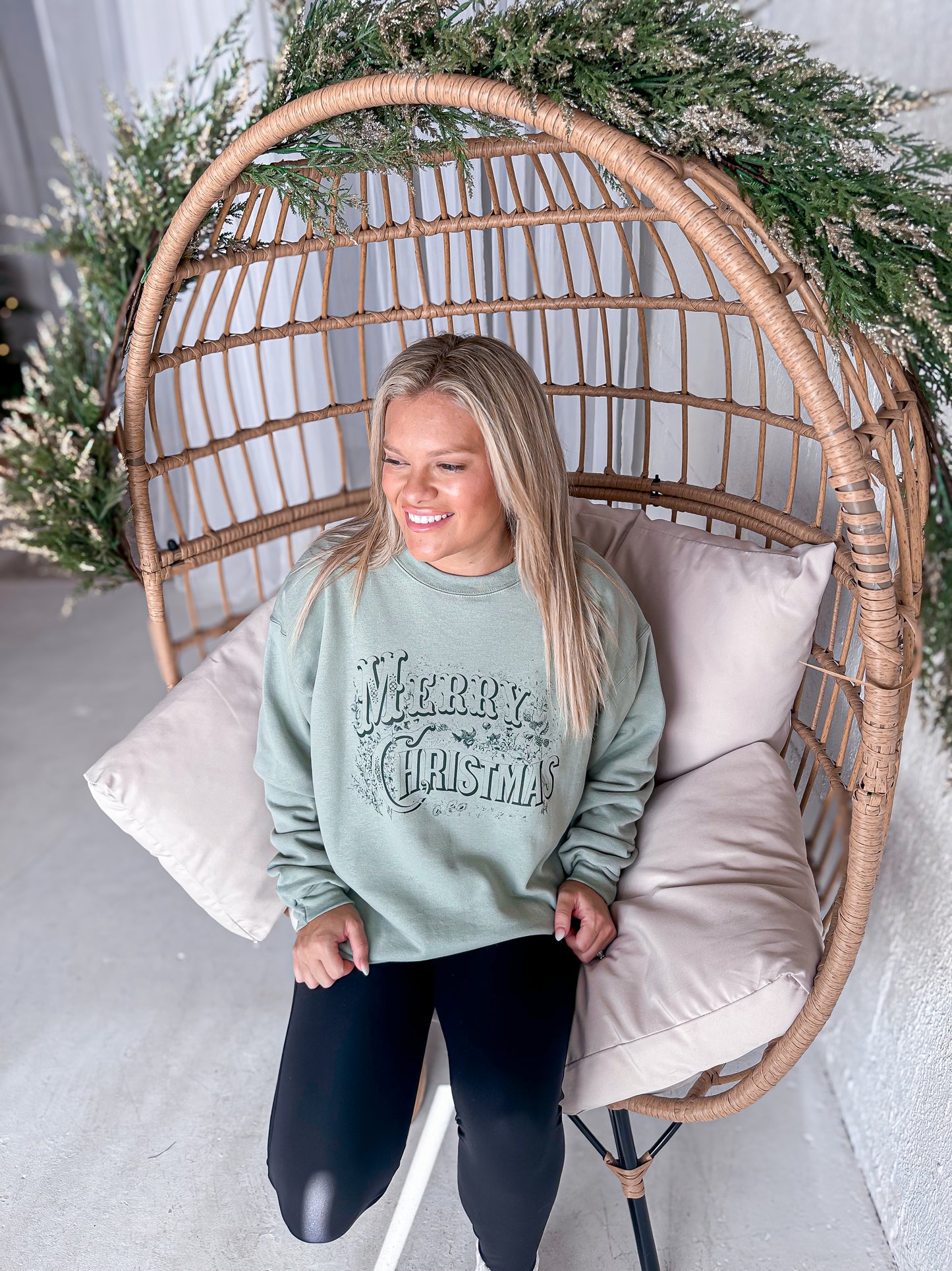 Vintage Merry Christmas Sweatshirt