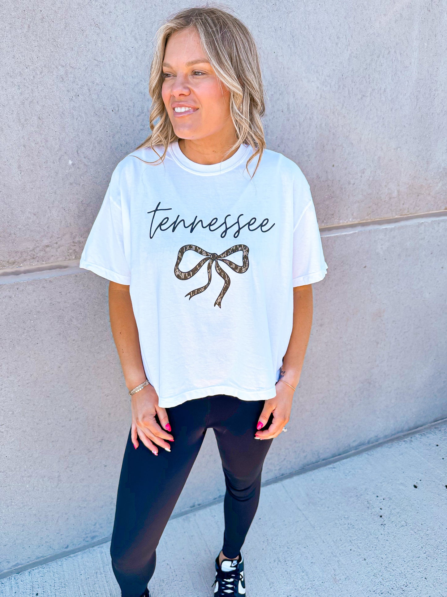 Tennessee Camo Bow Crop
