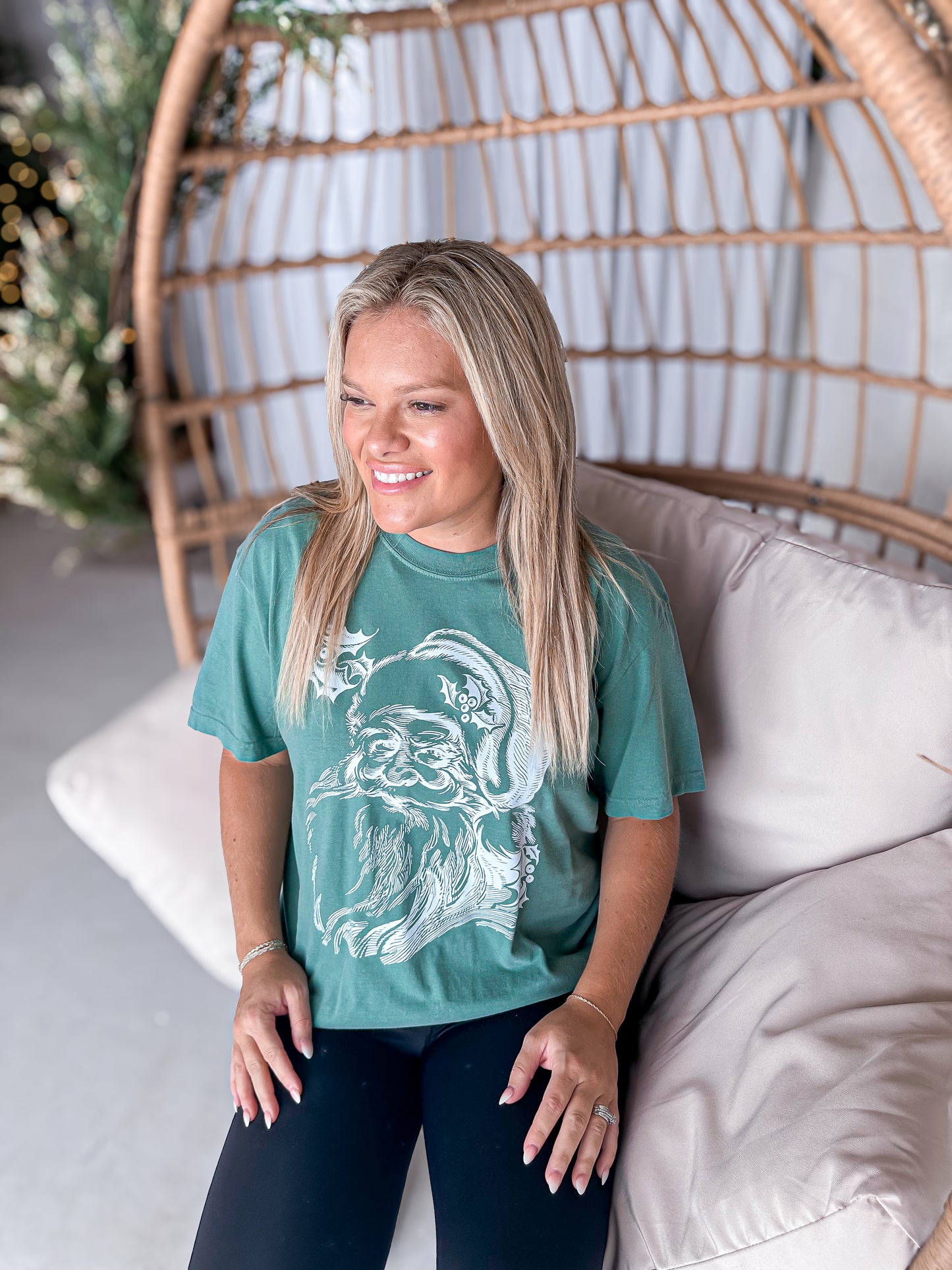 WHOLESALE Vintage Santa Green Tee