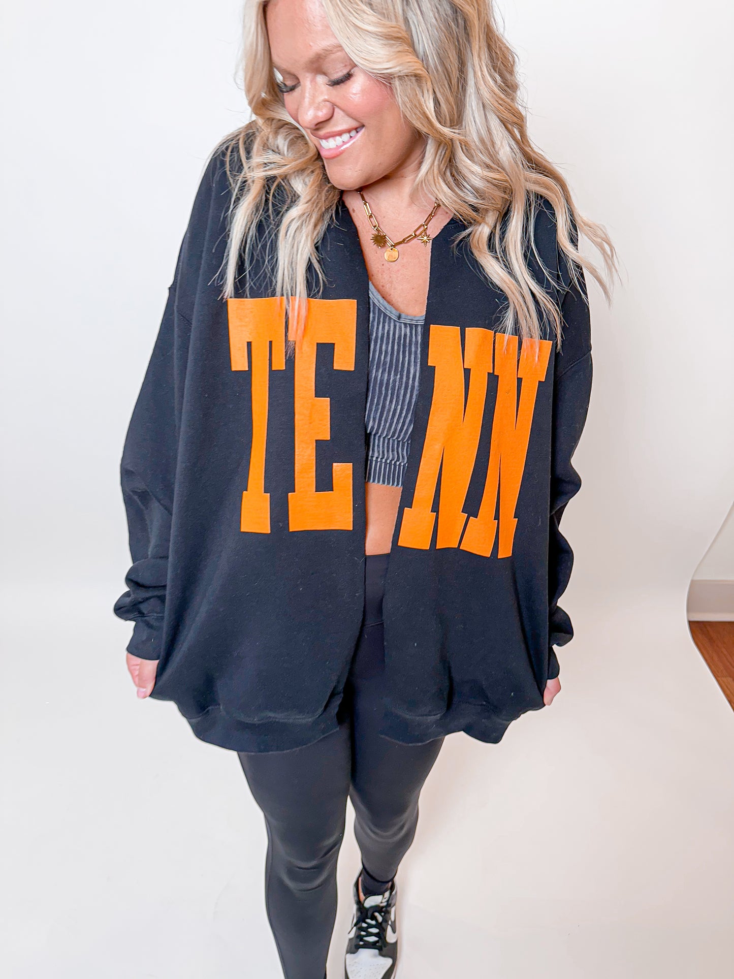WHOLESALE TENN BLACK Cardigan