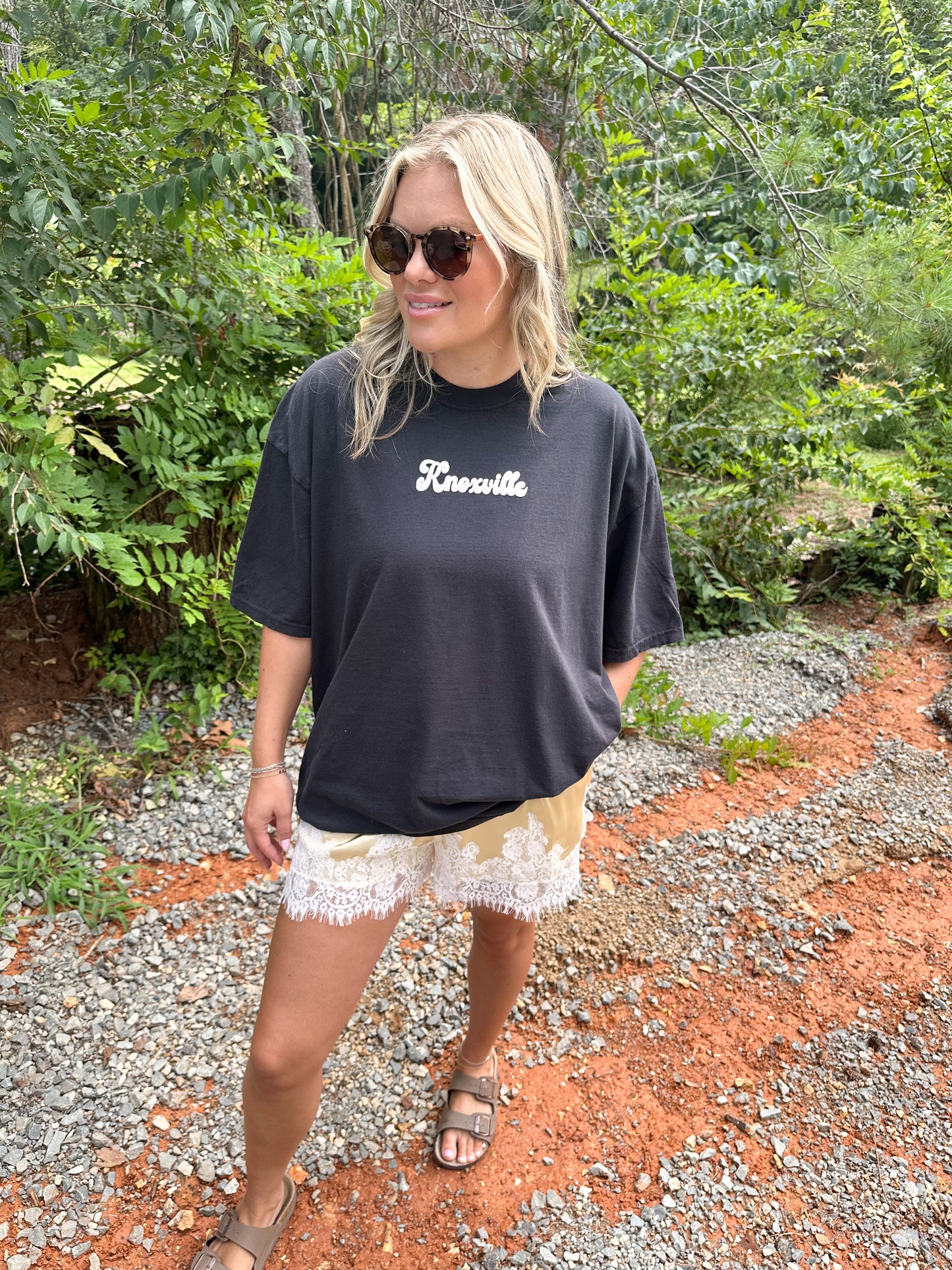 Knoxville Puff Tee- Black