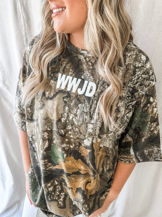 WWJD CAMO tee Puff print