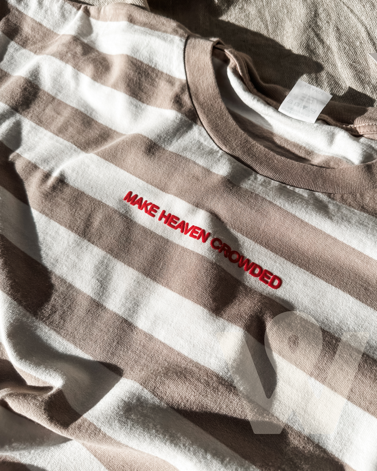 Make Heaven Crowded-red puff- Beige Stripe Tee