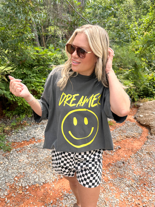 Dreamer Graphic Tee- pepper