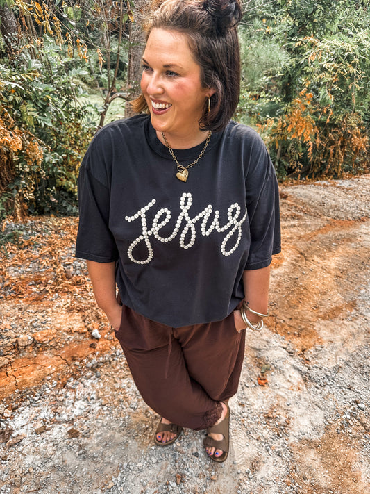 Jesus Faux Pearl - black tee