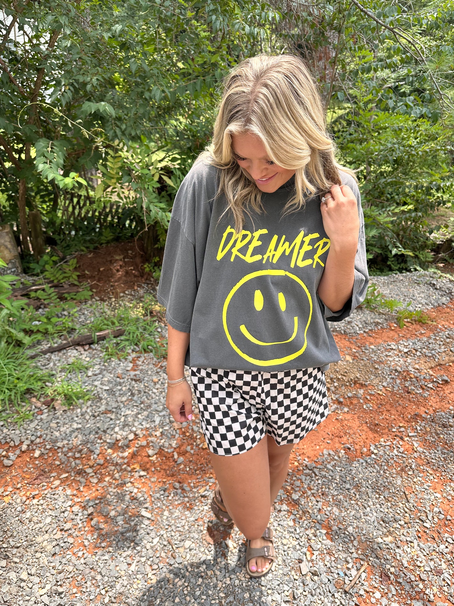 Dreamer Graphic Tee- pepper