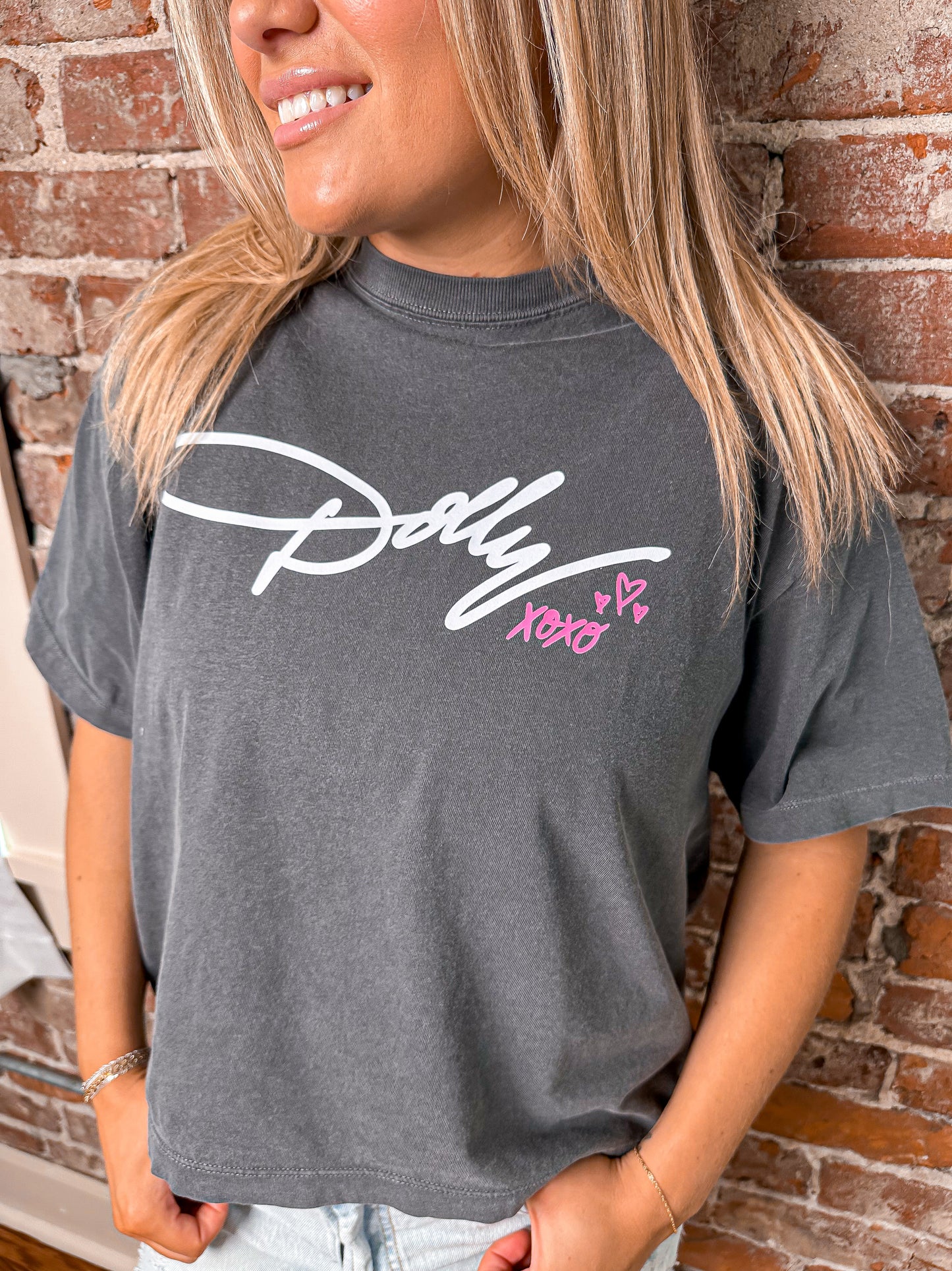 XOXO CROP TEE