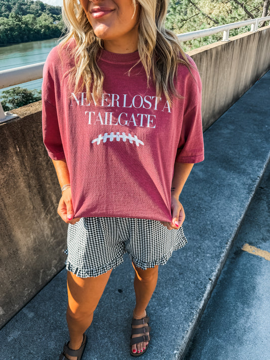 Never Lost a Tailgate- Crimson Tee