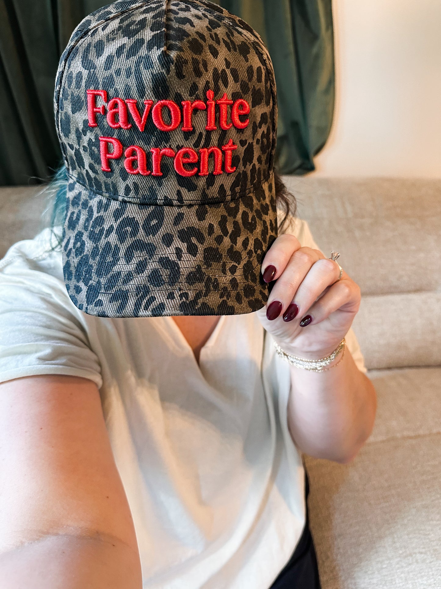 FAVORITE PARENT leopard hat