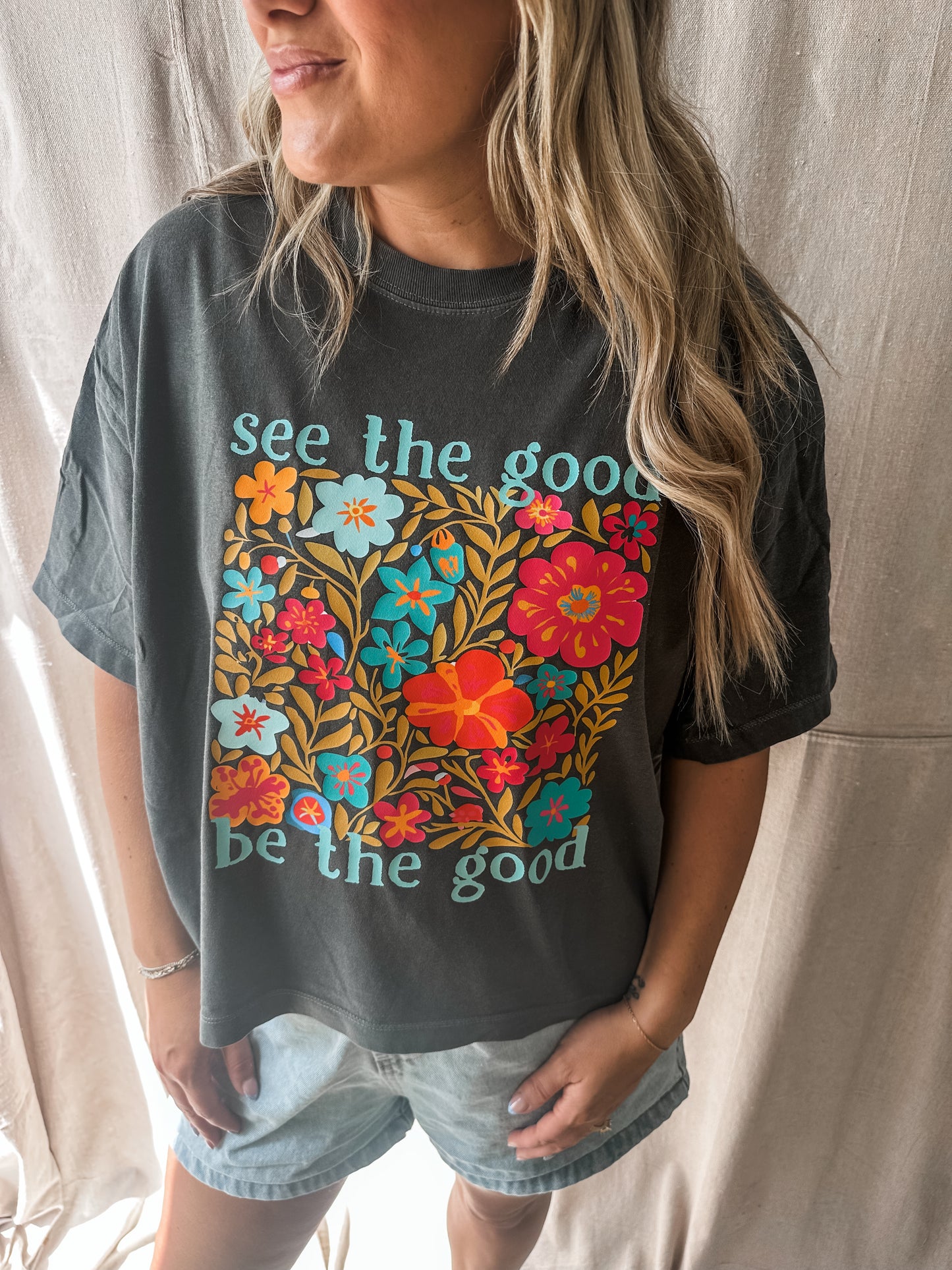 See the Good Be the Good Floral - Pepper Crop Tee