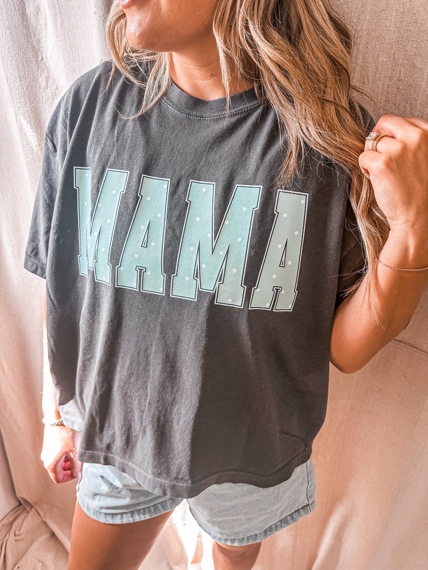 Mama Varsity Crop Tee – Pepper Comfort Colors