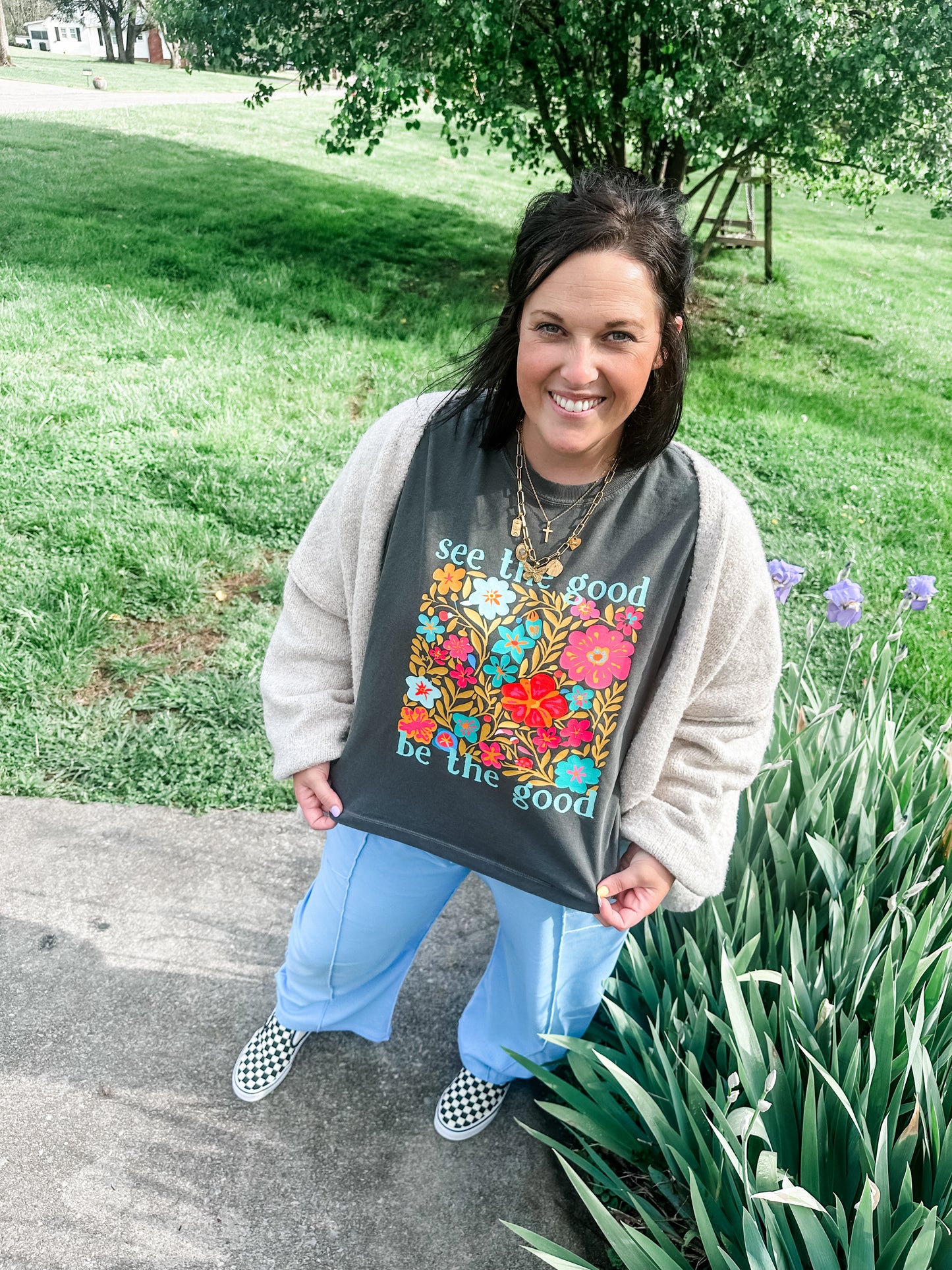 See the Good Be the Good Floral - Pepper Crop Tee